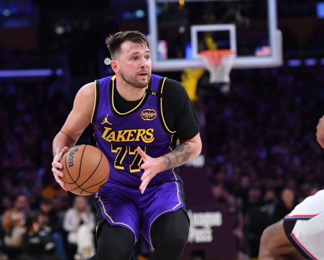 华体会体育官方网-揭秘东契奇穿越低谷：苦练减肥+詹皇配合他转型